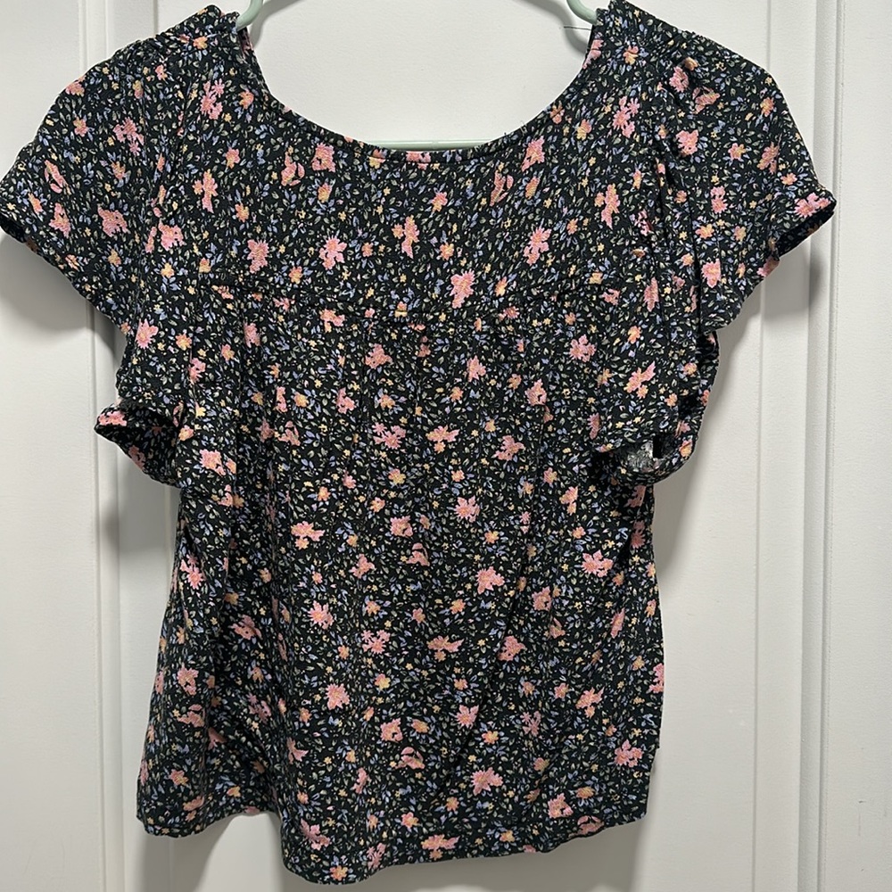 American Eagle Blue Floral Print Flowy Cropped Shirt Size Medium - Picture 5 of 6